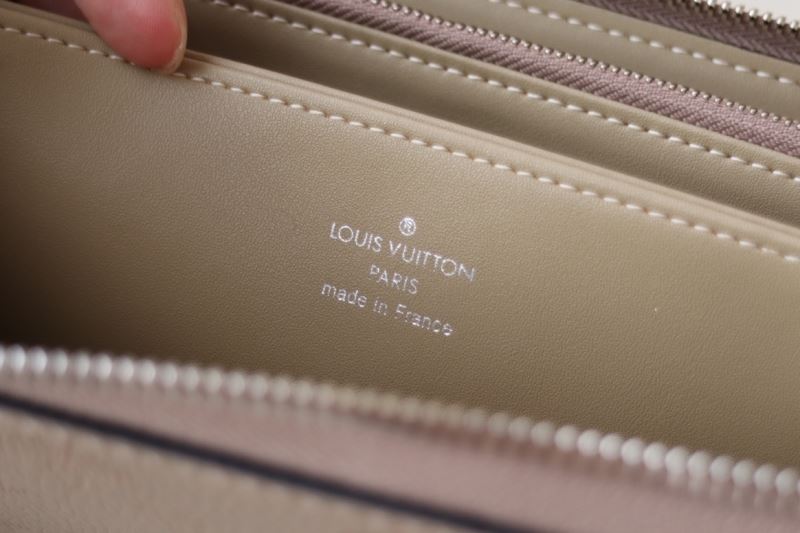 Louis Vuitton Wallets